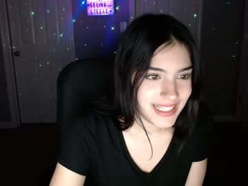 girl
        selena_steele cam image #6277620