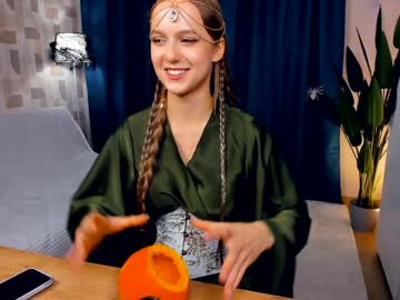 girl
        tayteharkey cam image #5374165