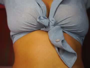 girl
        cassandra_diaz cam image #3334885