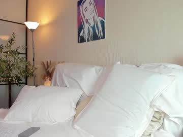 girl
        roxxana227 cam image #6810556