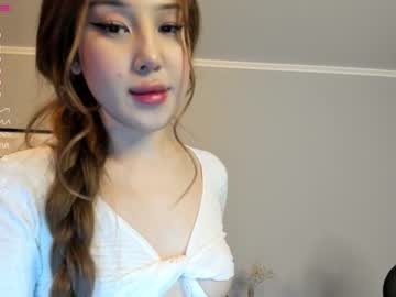 girl
        korean_sua cam image #627993