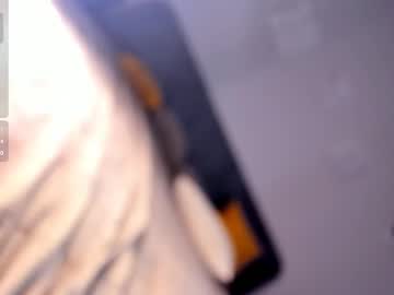 girl
        quennacindy cam image #5596346