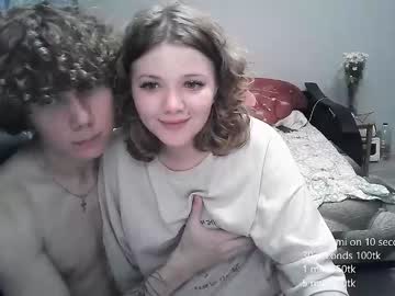 couple
        bestiefreaks cam image #1822233