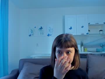 girl
        heathercarols cam image #1767835