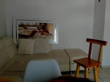 girl
        lulu_lopez cam image #5562716