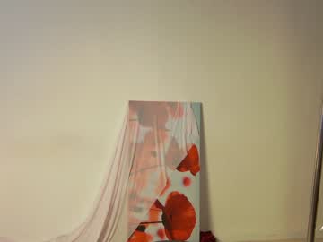 girl
        annesense cam image #1254824