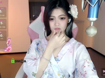 girl
        akina520 cam image #4931095