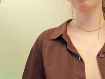 girl
        gracekrueger cam image #2809161