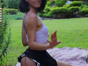 girl
        dora_sexplorer cam image #2264059