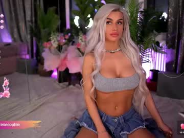 girl
        serene_sophiex cam image #6226869