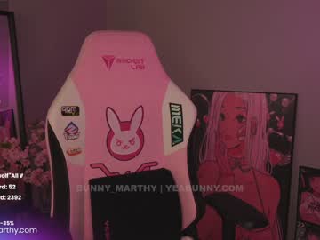 girl
        bunny_marthy cam image #1627819