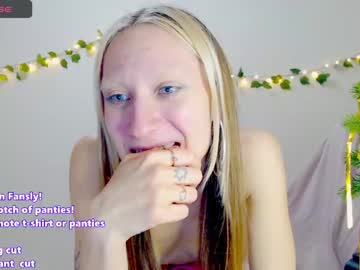 girl
        kali_the_goddess cam image #3179678