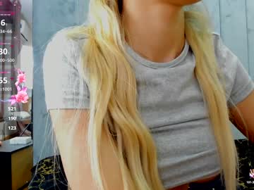 girl
        sassyt33n cam image #6876443