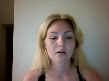 couple
        jenflowerz cam image #4668247