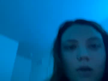 girl
        rachelfox123 cam image #3000420