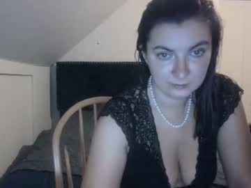 couple Nude Cam Girls Playing Games with buffytheassslayer69