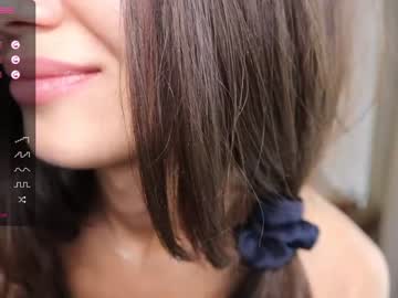 girl
        lee_liberty_ cam image #2400619
