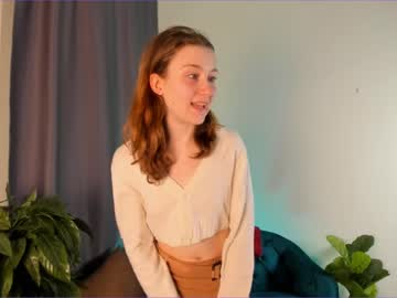 girl
        sunnyviolet cam image #1608149