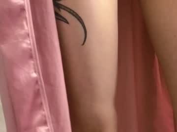 girl
        sexxy_gummy cam image #4102794