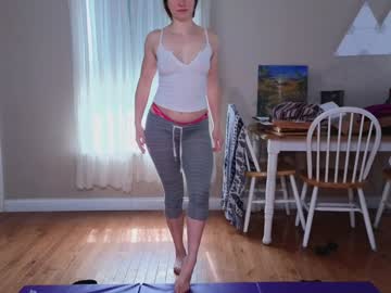 girl
        chroniclove cam image #6367605