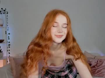 girl
        madeline_jackson cam image #3030310