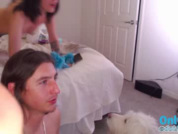 girl
        daisydeville cam image #1444533