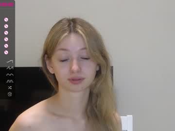girl
        evafrancis cam image #1820814