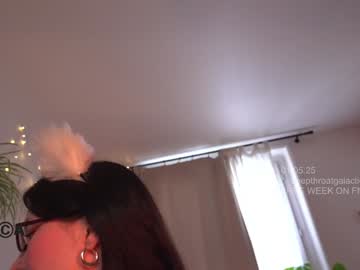 girl
        _deepthroatgalactica cam image #6682401