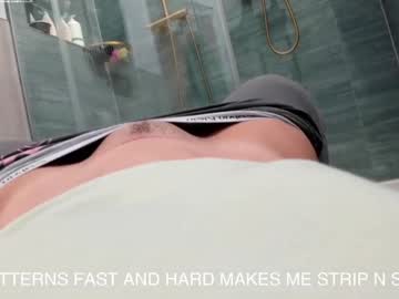 girl
        lets_slip_and_slide cam image #2571755