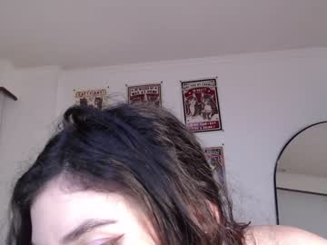 girl
        hojack_borseman cam image #3591441