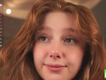 girl
        margarethowell cam image #6740871