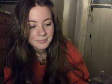 girl
        _modestmouse cam image #4559975