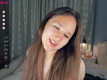 girl
        _firefly___ cam image #2016937