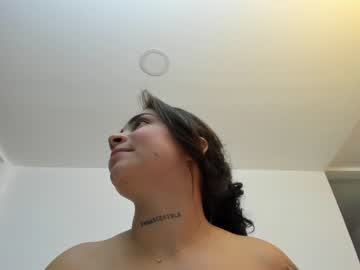 girl
        kim_velez cam image #3926775