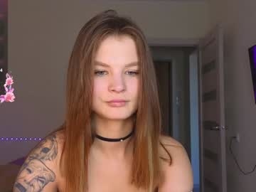 girl
        lovely_babyy cam image #5415637
