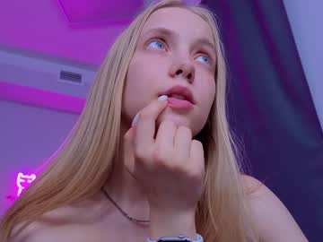 girl
        appr0ved cam image #1416871