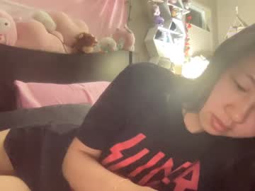 girl
        hiddenr0se cam image #4173470