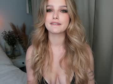 girl
        victoria_karma cam image #160892