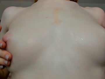 girl
        madeline_jackson cam image #2706877