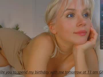 girl
        _your_tessa cam image #5009979