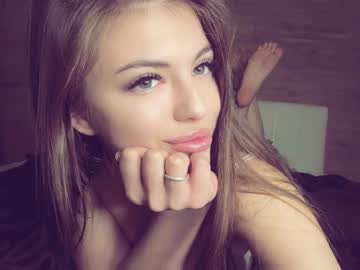 girl
        aryamirelle cam image #6376777