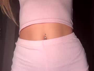 girl
        cutieeeeva cam image #6563187