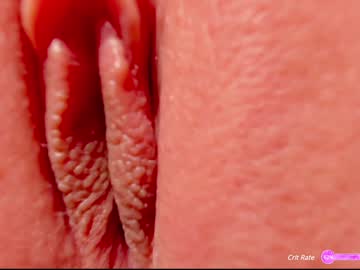 girl
        _witch__ cam image #5374524