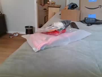 girl
        mewxia3 cam image #2164693