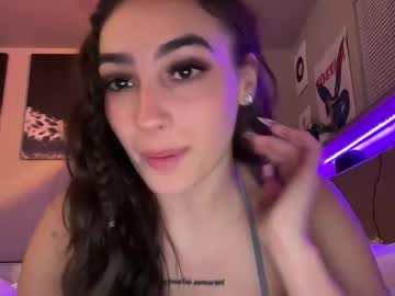 girl
        thestormii cam image #6479127