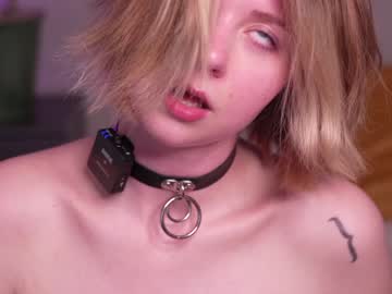 girl
        vixenp cam image #1463717