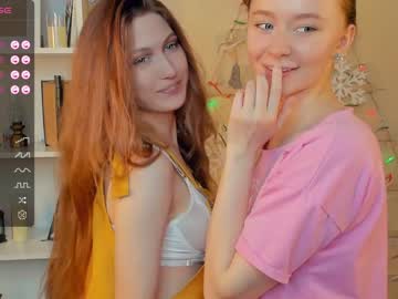 couple
        _hollydolly_ cam image #3125123