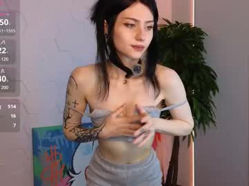 girl
        shungglebun cam image #6119360