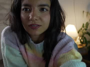 girl
        urcutelinda cam image #3316476