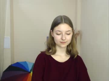 girl
        vivien_leight cam image #1030777